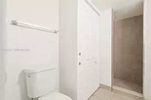 4215 N University Dr, Sunrise, FL 33351 - Photo 14