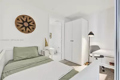 121 NE 34th St #2205, Miami, FL 33137 - Photo 56