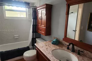5001 NW 34th St, Lauderdale Lakes, FL 33319 - Photo 14