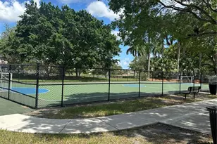 4025 Pine Ridge Ln, Weston, FL 33331 - Photo 32