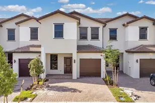 250 SW 159th Ln, Pembroke Pines, FL 33027 - Photo 1