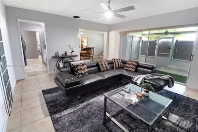 14771 Wildflower Ln, Delray Beach, FL 33446 - Photo 2