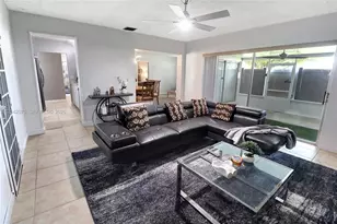 14771 Wildflower Ln, Delray Beach, FL 33446 - Photo 2
