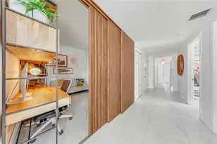 460 NE 28th St, Miami, FL 33137 - Photo 14
