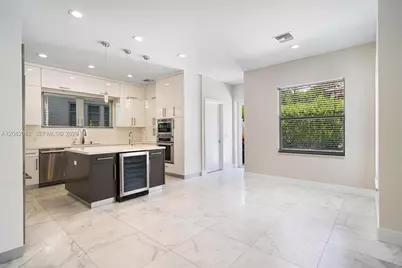 511 Madeira Ave, Coral Gables, FL 33134 - Photo 6