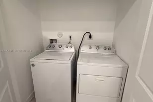 669 SW 11th St, Florida City, FL 33034 - Photo 30