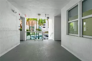 7914 Harbor Island Dr, North Bay Village, FL 33141 - Photo 4