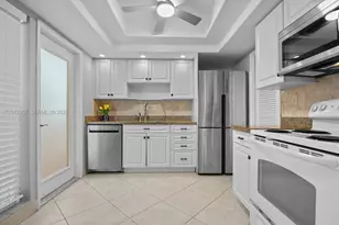 3213 Colony Club Rd, Pompano Beach, FL 33062 - Photo 16