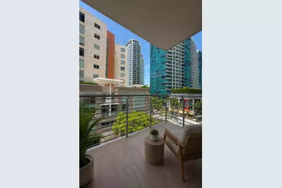 90 NE 32nd Street #513, Miami, FL 33137 - Photo 2