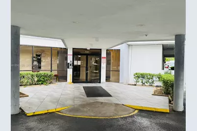 1200 NE Miami Gardens Dr #218W, Miami, FL 33179 - Photo 6