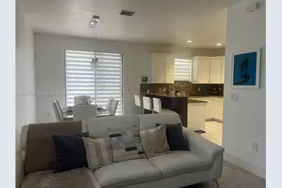 8985 NW 98th Ave, Doral, FL 33178 - Photo 28