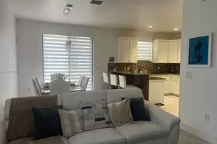 8985 NW 98th Ave, Doral, FL 33178 - Photo 28