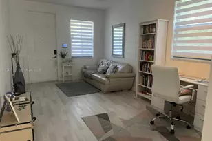 8985 NW 98th Ave, Doral, FL 33178 - Photo 10