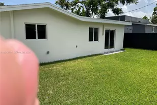 2315 NW 3rd St, Miami, FL 33125 - Photo 24
