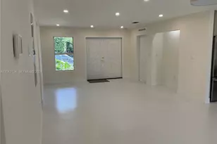 2315 NW 3rd St, Miami, FL 33125 - Photo 6
