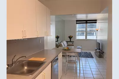 100 Lincoln Rd #1025, Miami Beach, FL 33139 - Photo 8