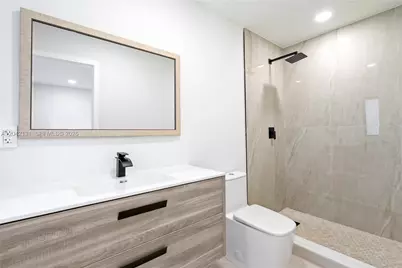 5890 NW 15th St, Sunrise, FL 33313 - Photo 12