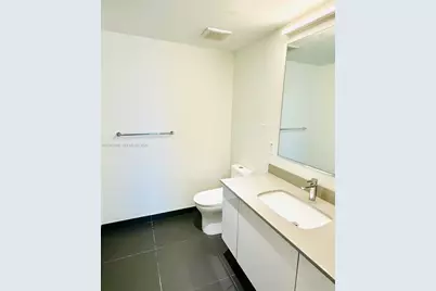 1600 NE 1 #1915, Miami, FL 33132 - Photo 26