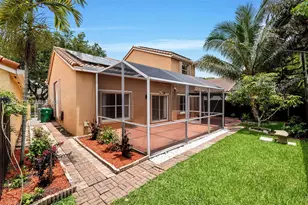2722 Cayenne Ave, Cooper City, FL 33026 - Photo 4