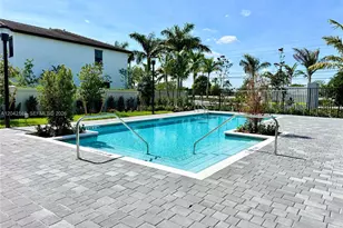 114 SW 184th Pl, Pembroke Pines, FL 33029 - Photo 20