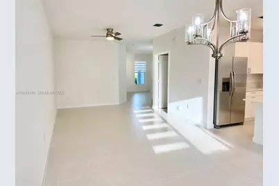 114 SW 184th Pl #114, Pembroke Pines, FL 33029 - Photo 6