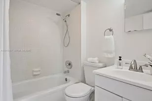 117 Royal Pk Dr, Oakland Park, FL 33309 - Photo 8