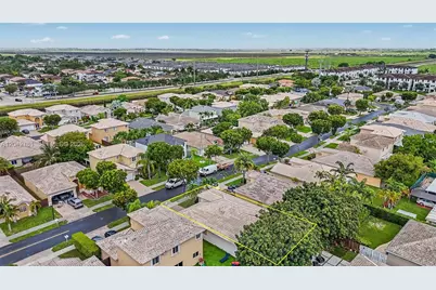 14033 SW 155th Ct, Miami, FL 33196 - Photo 32
