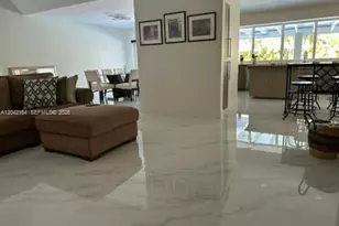 13461 SW 98th Pl, Miami, FL 33176 - Photo 16