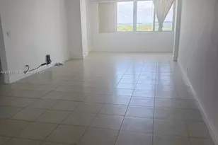 5005 Collins Ave, Miami Beach, FL 33140 - Photo 8