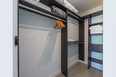 227 NE 2nd St #3104, Miami, FL 33132 - Photo 10