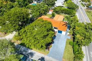 10690 NE 11th Ct, Miami Shores, FL 33138 - Photo 44
