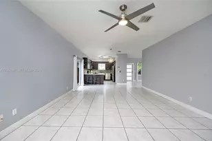 2750 NW 170th St, Miami Gardens, FL 33056 - Photo 24