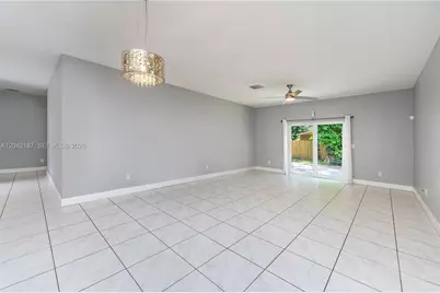 2750 NW 170th St, Miami Gardens, FL 33056 - Photo 20