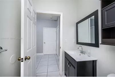 2750 NW 170th St, Miami Gardens, FL 33056 - Photo 14