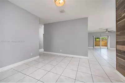 2750 NW 170th St, Miami Gardens, FL 33056 - Photo 10
