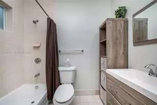 2750 NW 170th St, Miami Gardens, FL 33056 - Photo 20