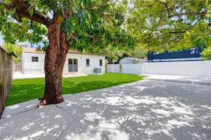 322 SW 18th Rd, Miami, FL 33129 - Photo 20