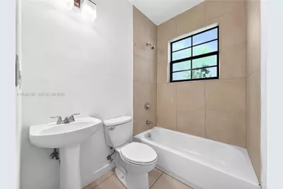 322 SW 18th Road, Miami, FL 33129 - Photo 14