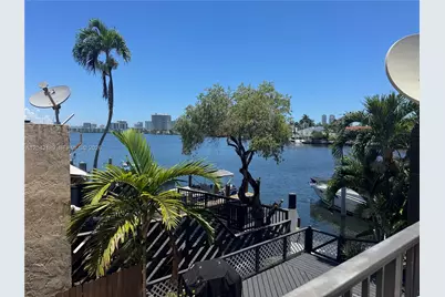 2795 NE 164th St #6, North Miami Beach, FL 33160 - Photo 4