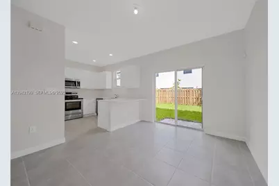 12532 NW 23rd Pl, Miami, FL 33167 - Photo 14