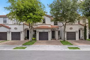 10743 NW 78th Terrace, Doral, FL 33178 - Photo 2