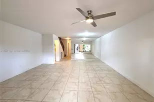 14237 SW 94th Cir Ln, Miami, FL 33186 - Photo 4