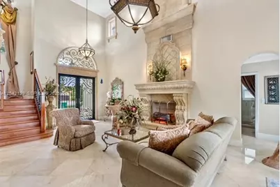 15763 NW 80th Ave, Miami Lakes, FL 33016 - Photo 6