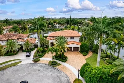 15763 NW 80th Ave, Miami Lakes, FL 33016 - Photo 68