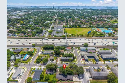605 NW 65th St, Miami, FL 33150 - Photo 20