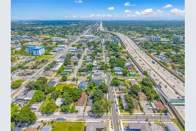 605 NW 65th St, Miami, FL 33150 - Photo 2