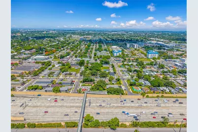 605 NW 65th St, Miami, FL 33150 - Photo 12