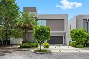 6814 NW 104th Ct, Doral, FL 33178 - Photo 2