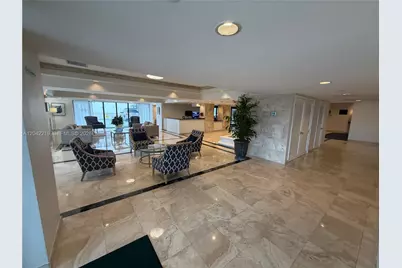 2625 Collins Ave #420, Miami Beach, FL 33140 - Photo 18