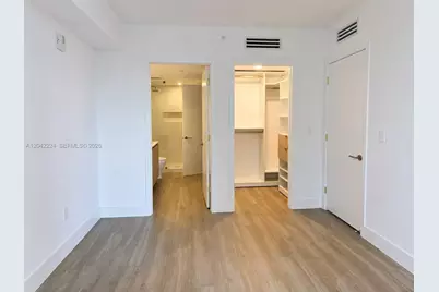 90 NE 32nd Street #606, Miami, FL 33137 - Photo 12